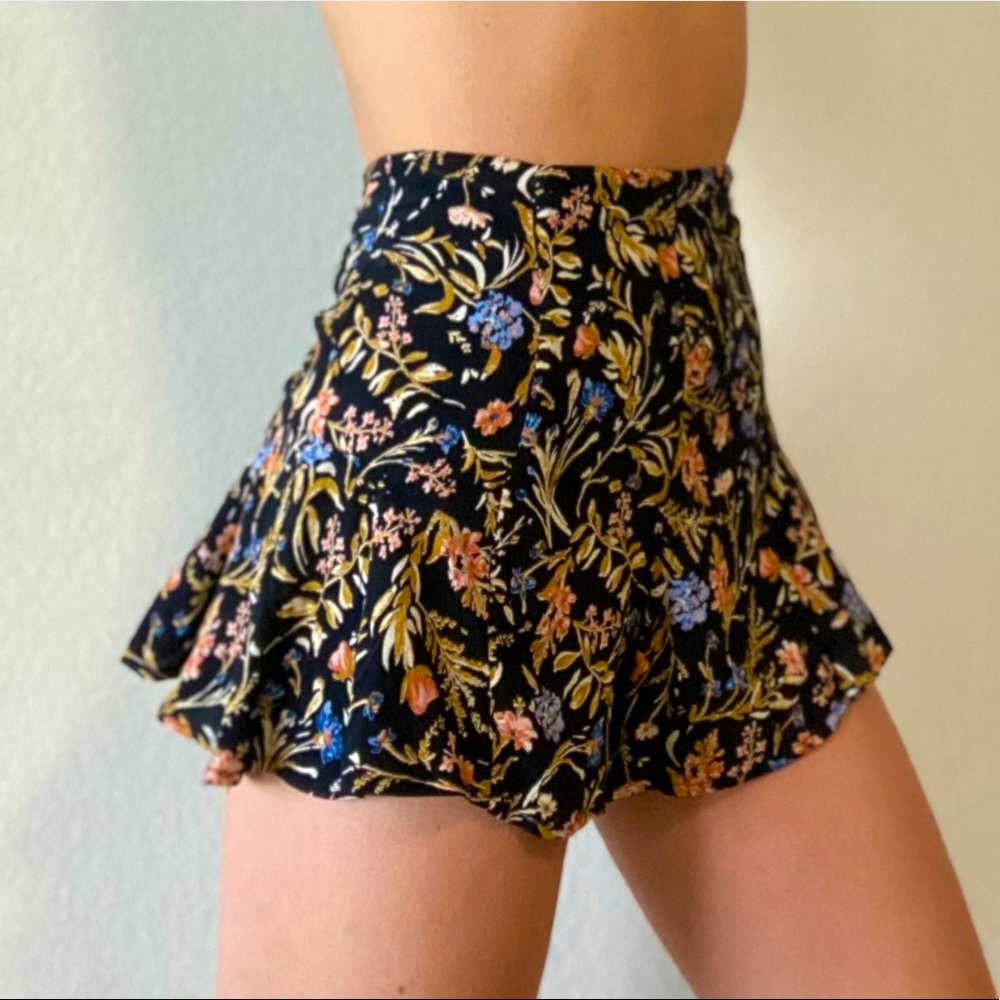 Floral Black Shorts